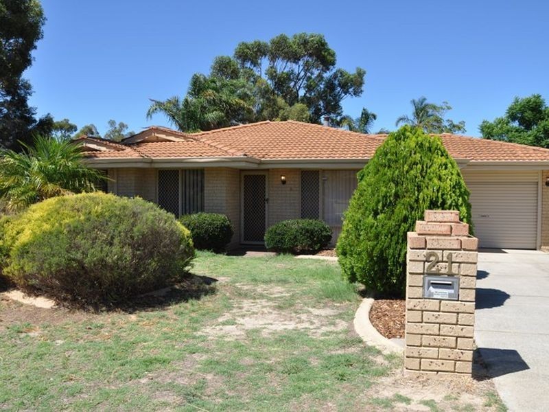 21 Walker Crescent, High Wycombe WA 6057