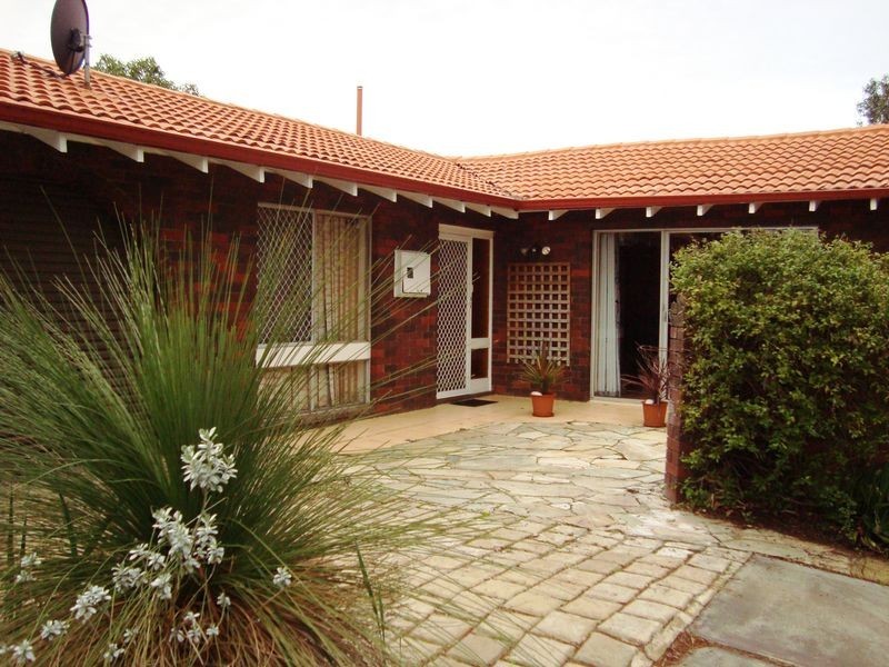 151 Canning Road, Kalamunda WA 6076