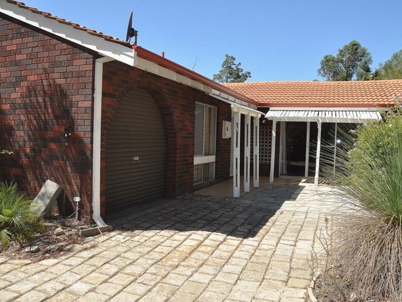 151 Canning Road, Kalamunda WA 6076