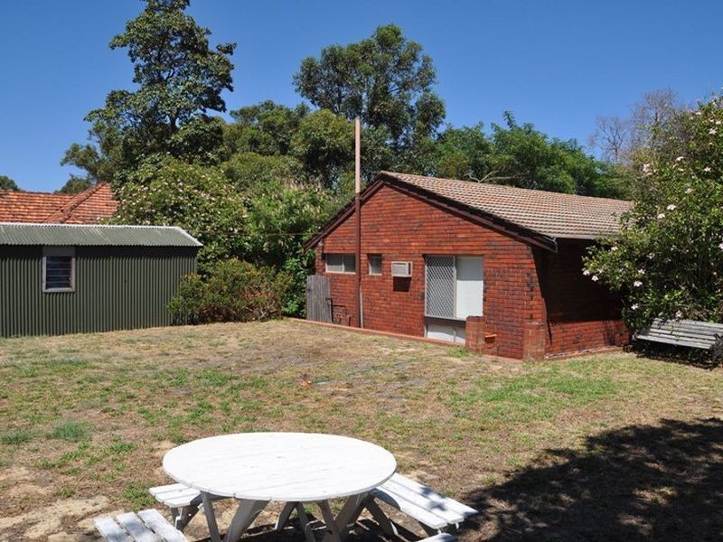 153 Canning Road, Kalamunda WA 6076