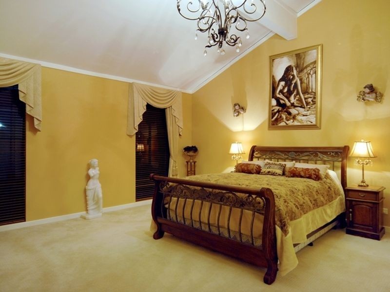 6 Maxine Court, Lesmurdie WA 6076