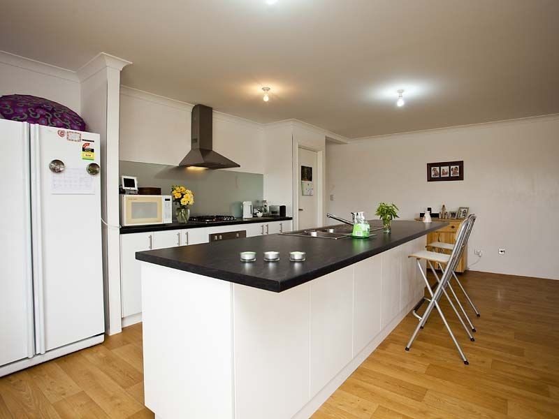 7 Agraulia Court, High Wycombe WA 6057