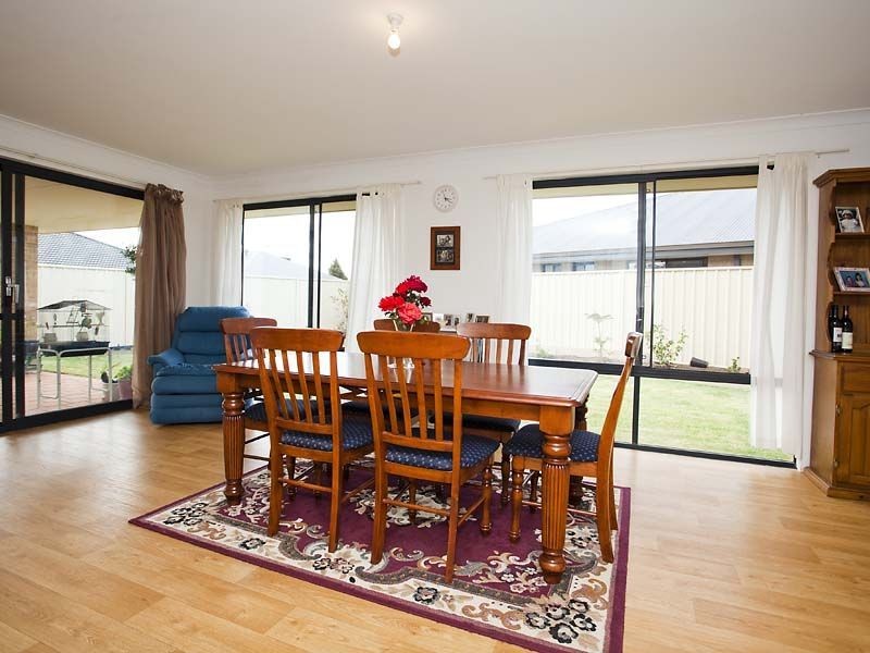 7 Agraulia Court, High Wycombe WA 6057