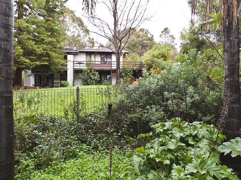 67 First Avenue, Bickley WA 6076