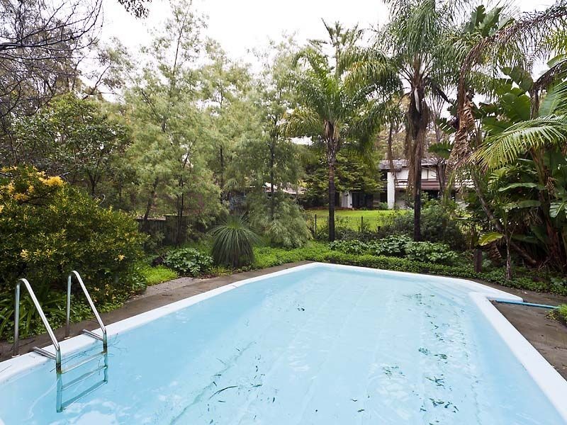 67 First Avenue, Bickley WA 6076