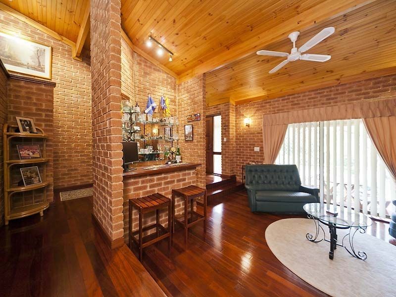 30 Torwood Drive, Gooseberry Hill WA 6076