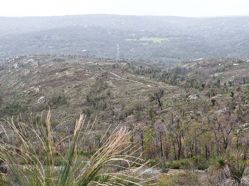 10 Ocean View Parade, Gooseberry Hill WA 6076