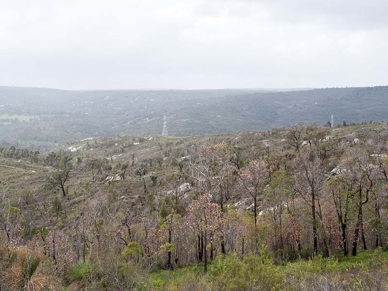 10 Ocean View Parade, Gooseberry Hill WA 6076