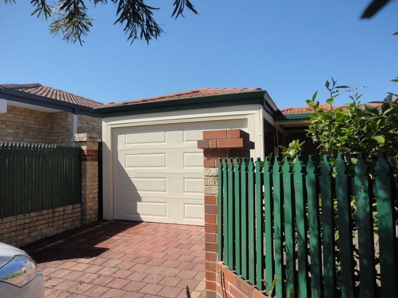 18 Mitchell Street, Bentley WA 6102