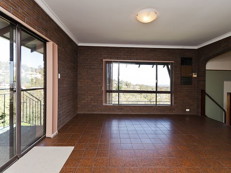 2 The Corkscrew, Gooseberry Hill WA 6076