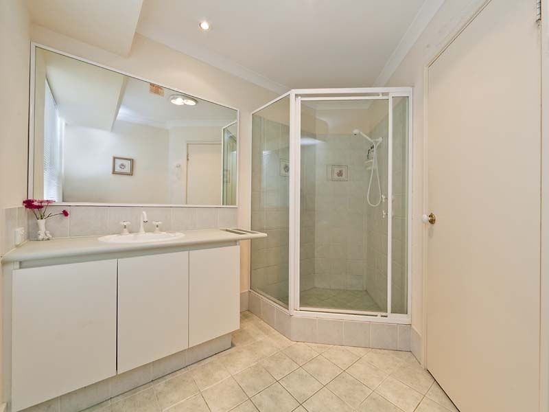 33 Trott Road, Lesmurdie WA 6076