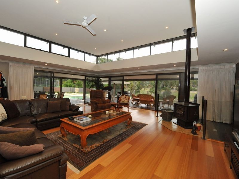 143 Bahen Road, Hacketts Gully WA 6076