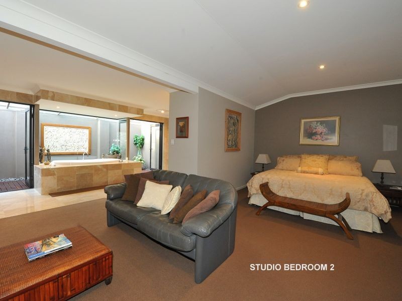 143 Bahen Road, Hacketts Gully WA 6076