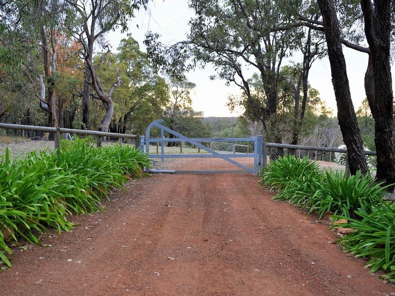 198 Burgess Road, Gidgegannup WA 6083