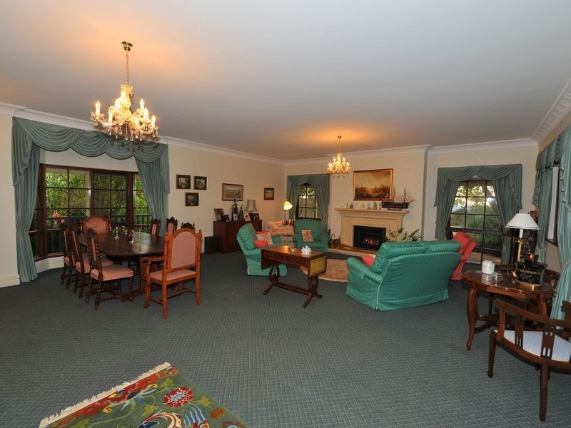 198 Burgess Road, Gidgegannup WA 6083