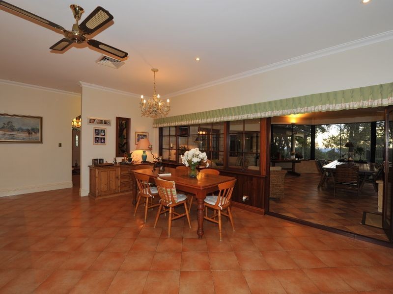 198 Burgess Road, Gidgegannup WA 6083