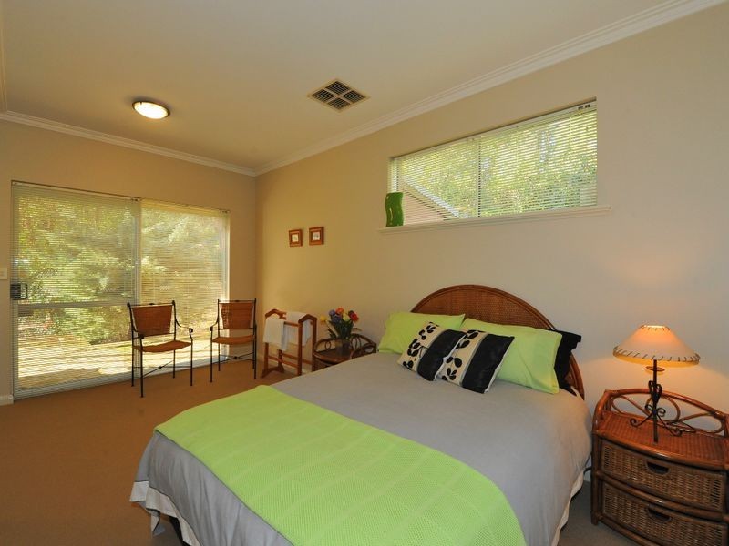 300 Aldersyde Road, Bickley WA 6076