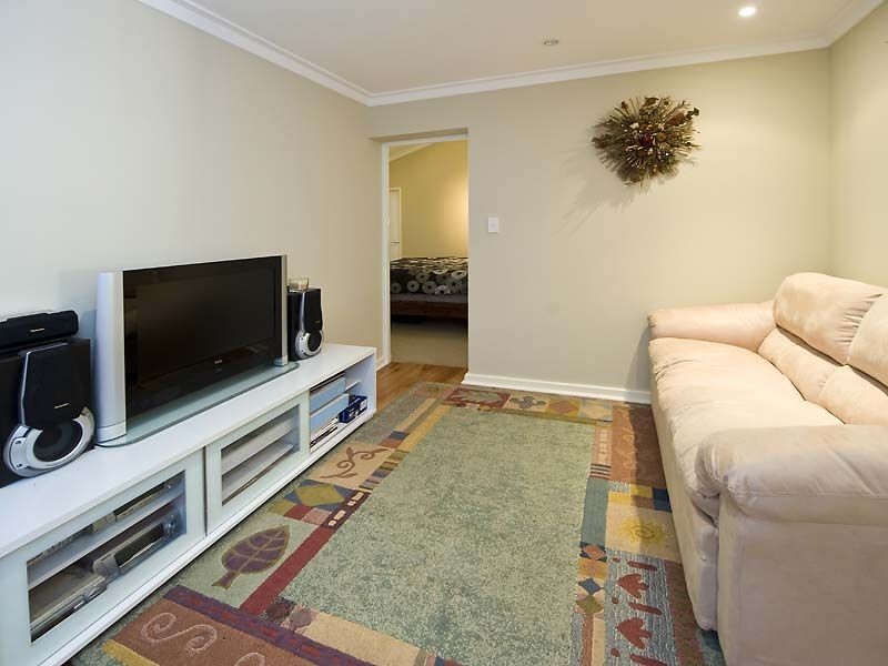 27 George Road, Lesmurdie WA 6076