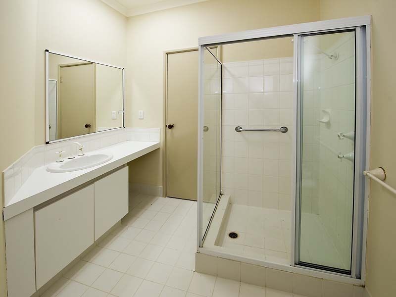 17 Dale Drive, Gooseberry Hill WA 6076