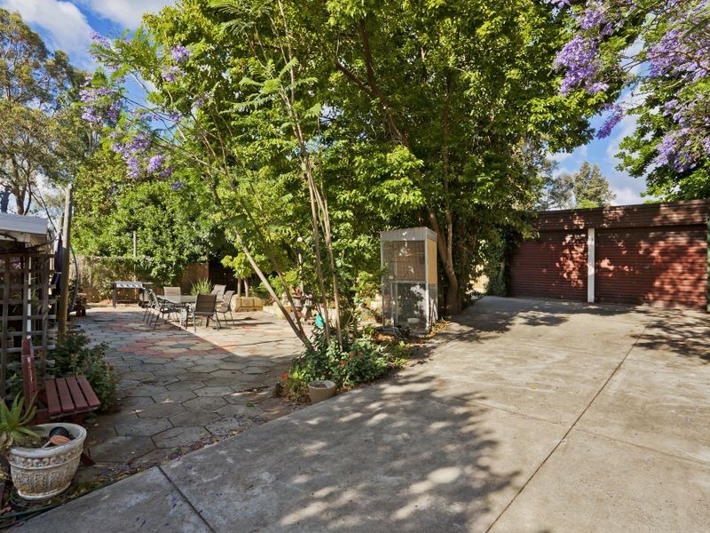 4 Herald  Close, Kalamunda WA 6076