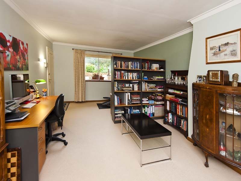 68 George Road, Lesmurdie WA 6076