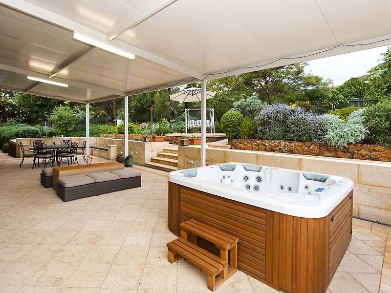 68 George Road, Lesmurdie WA 6076