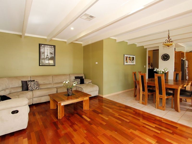34 Ashurst Drive, Lesmurdie WA 6076