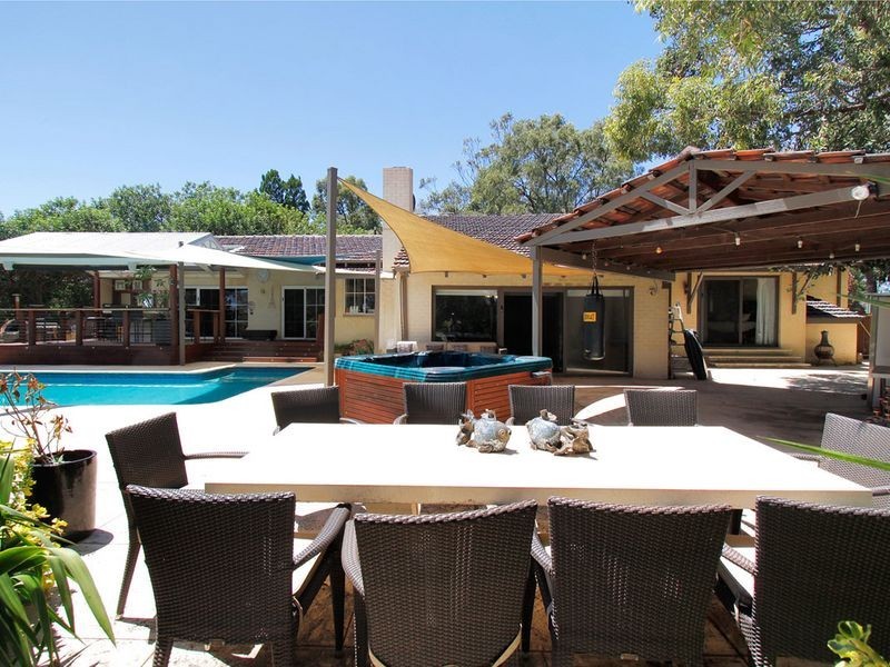 34 Ashurst Drive, Lesmurdie WA 6076