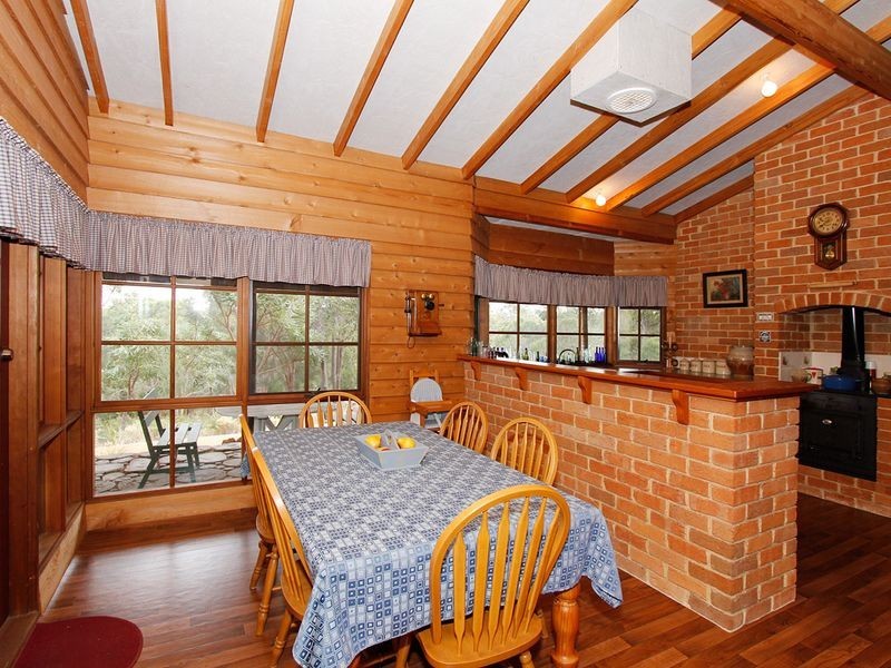 2 Punai Place, Bickley WA 6076