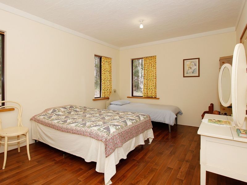 2 Punai Place, Bickley WA 6076