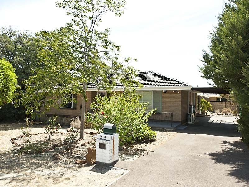 25 Pauline Avenue, Kalamunda WA 6076