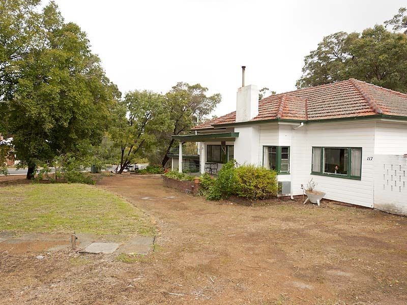 2 Parke Road, Gooseberry Hill WA 6076