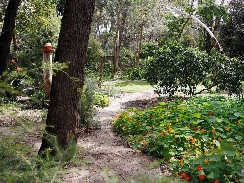 18 Millson Road, Maida Vale WA 6057