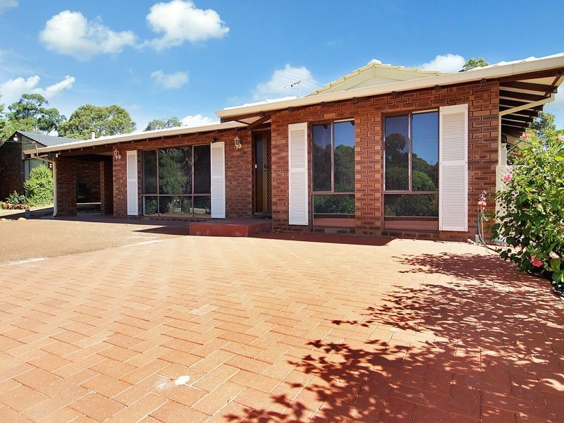 37 Heslop Road, Lesmurdie WA 6076