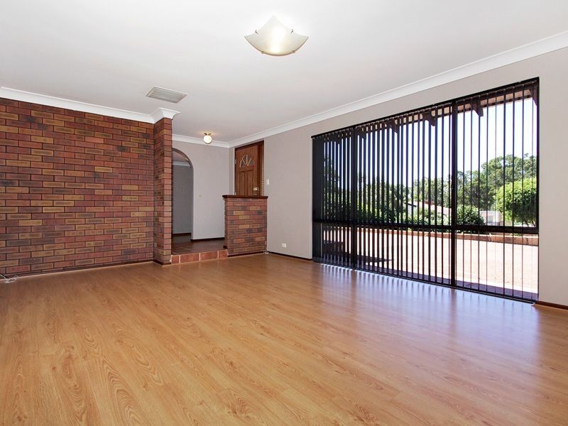 37 Heslop Road, Lesmurdie WA 6076