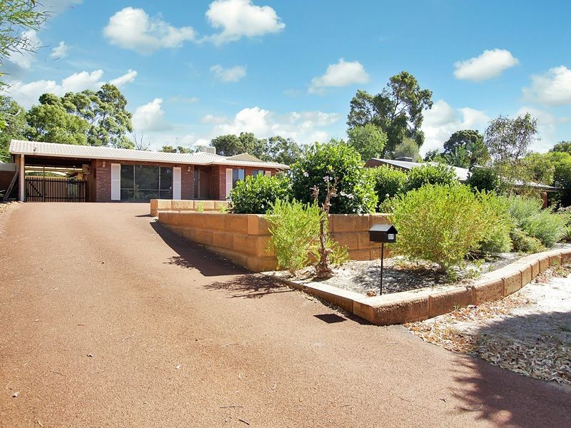 37 Heslop Road, Lesmurdie WA 6076