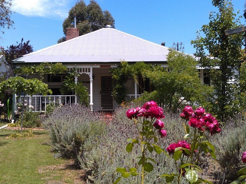 6080 Phillips Road, Mundaring WA 6073