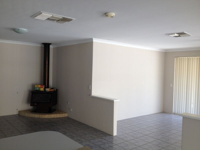 37 Calcite Place, Forrestfield WA 6058