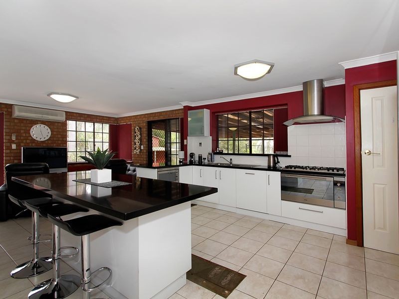 1 Mileti Road, Lesmurdie WA 6076