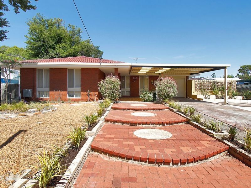 343 Holmes Road, Forrestfield WA 6058