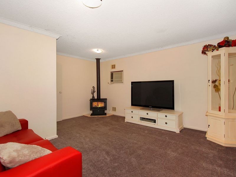 343 Holmes Road, Forrestfield WA 6058