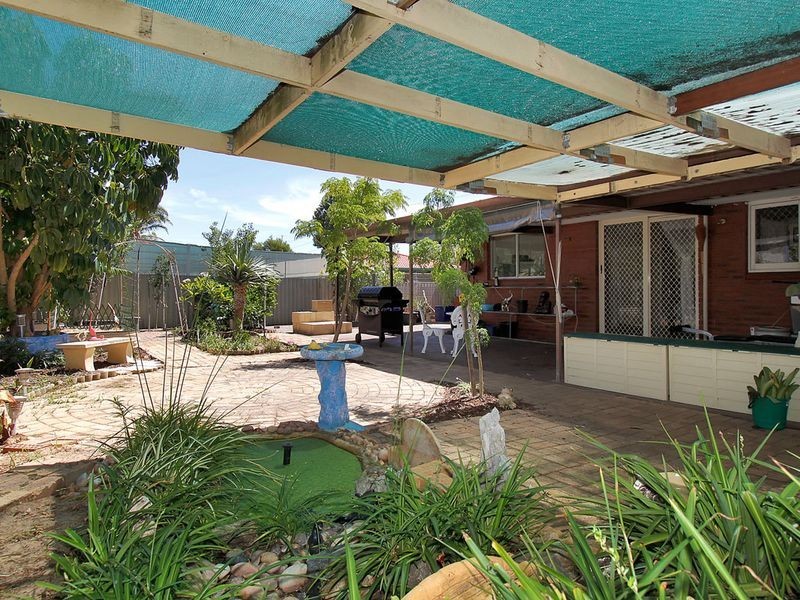 343 Holmes Road, Forrestfield WA 6058