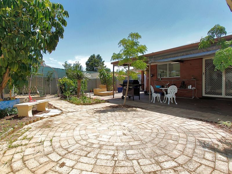 343 Holmes Road, Forrestfield WA 6058