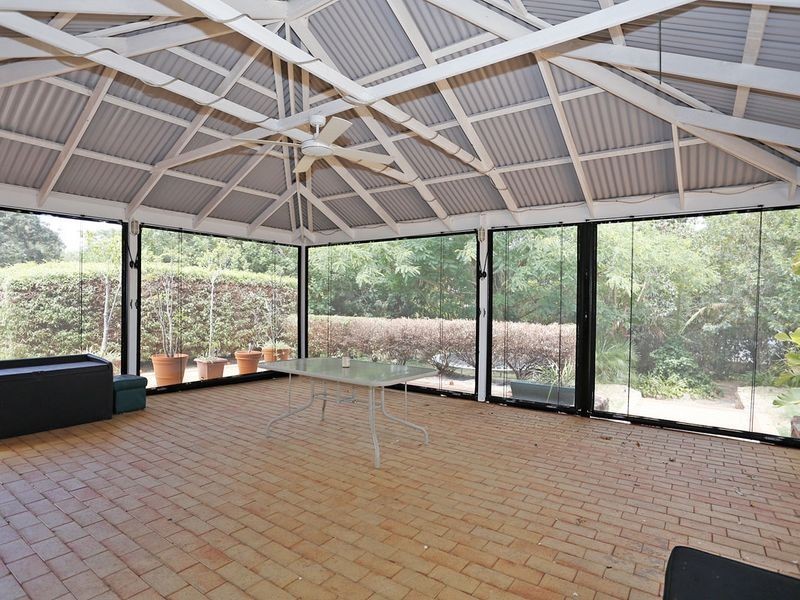 17 Andrew Street, Kalamunda WA 6076