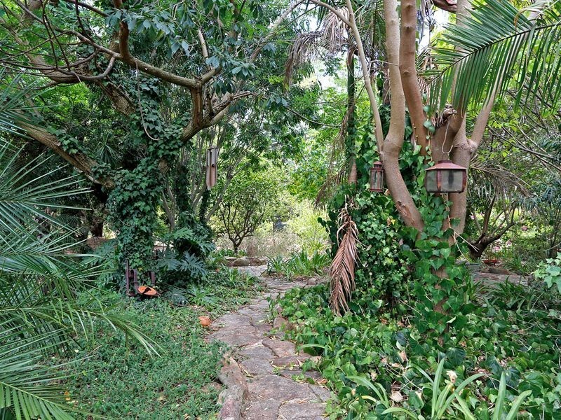 17 Andrew Street, Kalamunda WA 6076