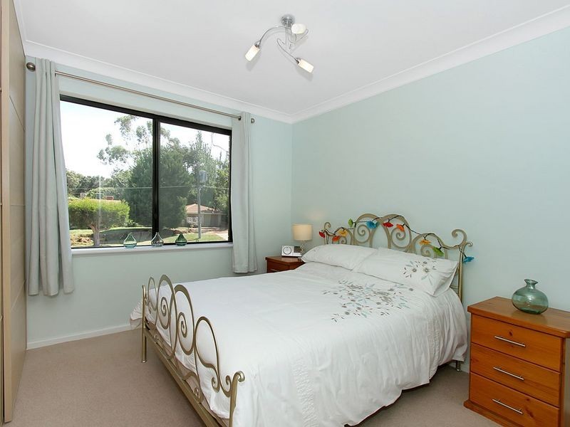 7 Nangkita Road, Kalamunda WA 6076