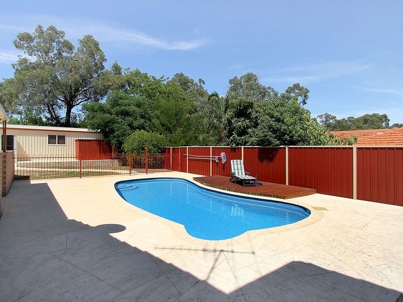 7 Nangkita Road, Kalamunda WA 6076