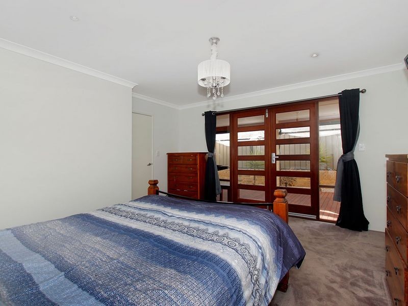 10/2 Briza Lane, Forrestfield WA 6058