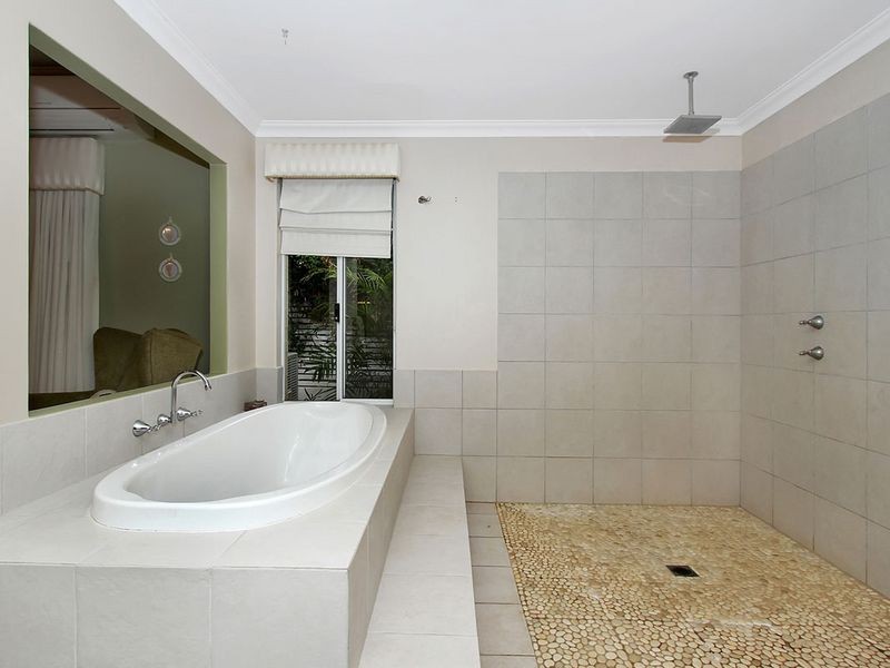 44 Sampson Road, Kalamunda WA 6076