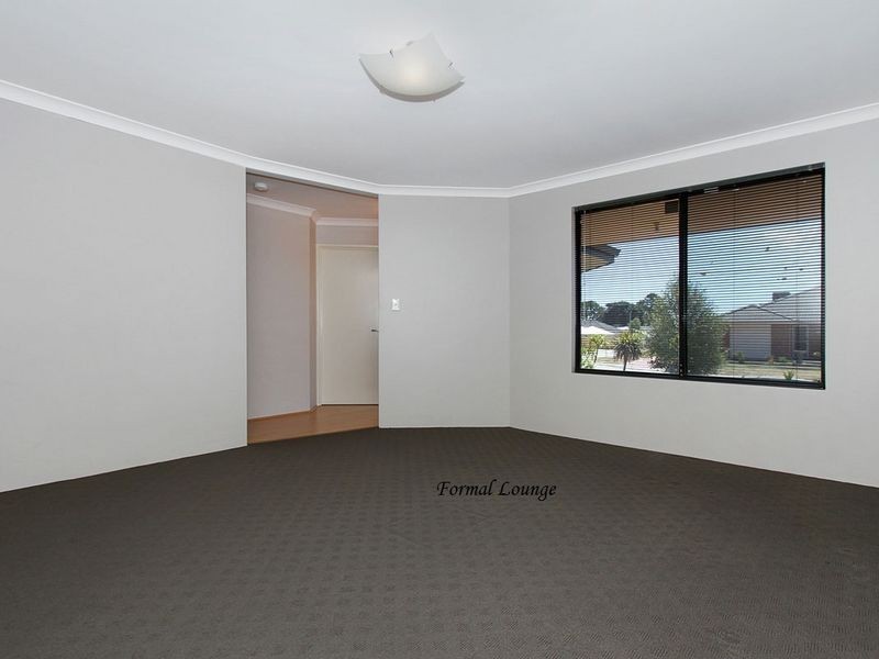 2 Camellia Loop, Forrestfield WA 6058